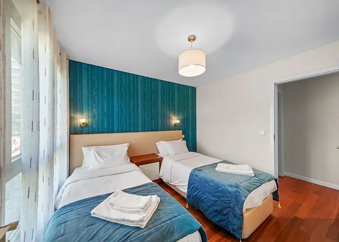 Bessa Luxury Flat By Amber Star Rent